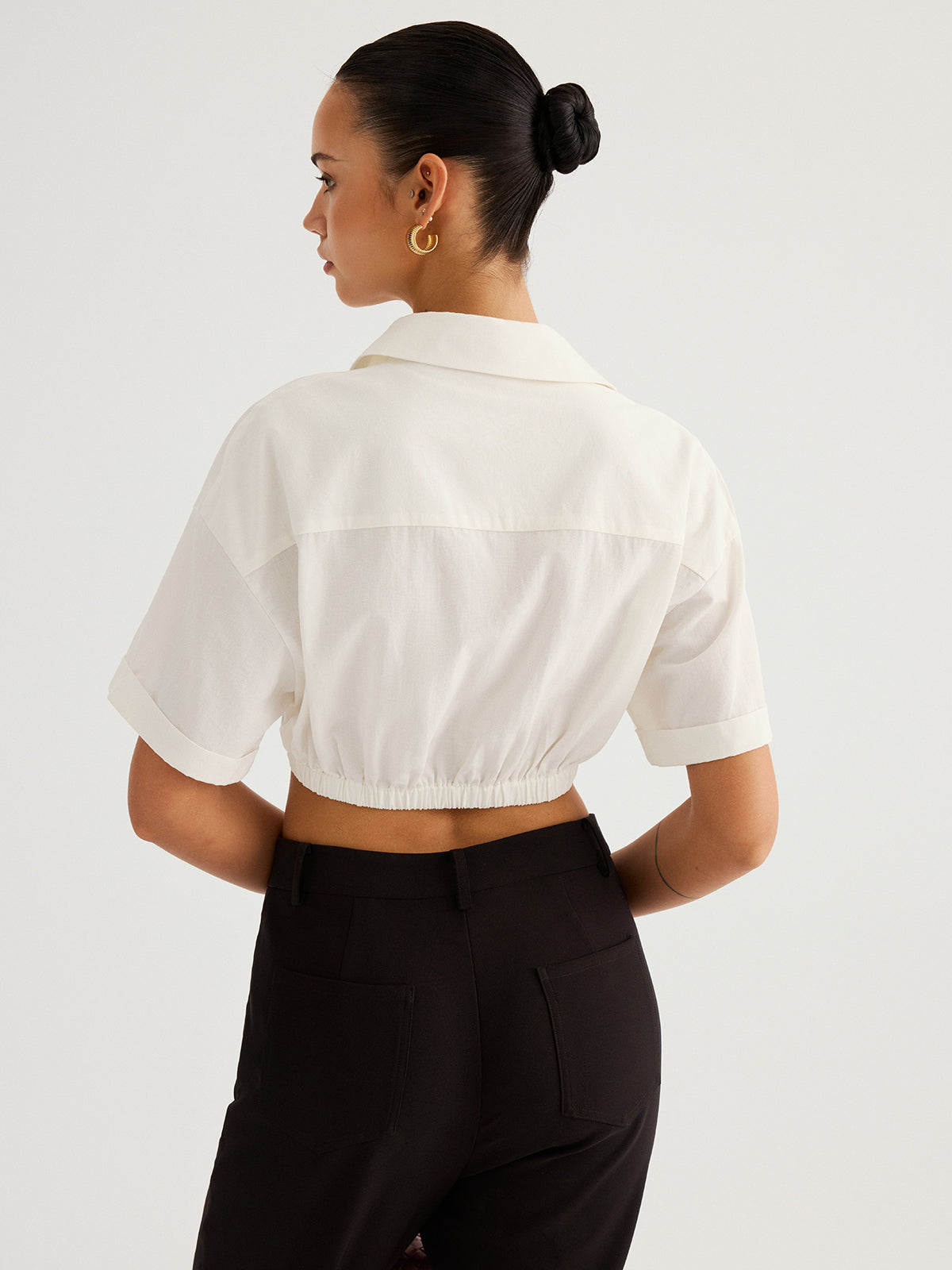 Twisted Cropped Short Sleeve Shirt