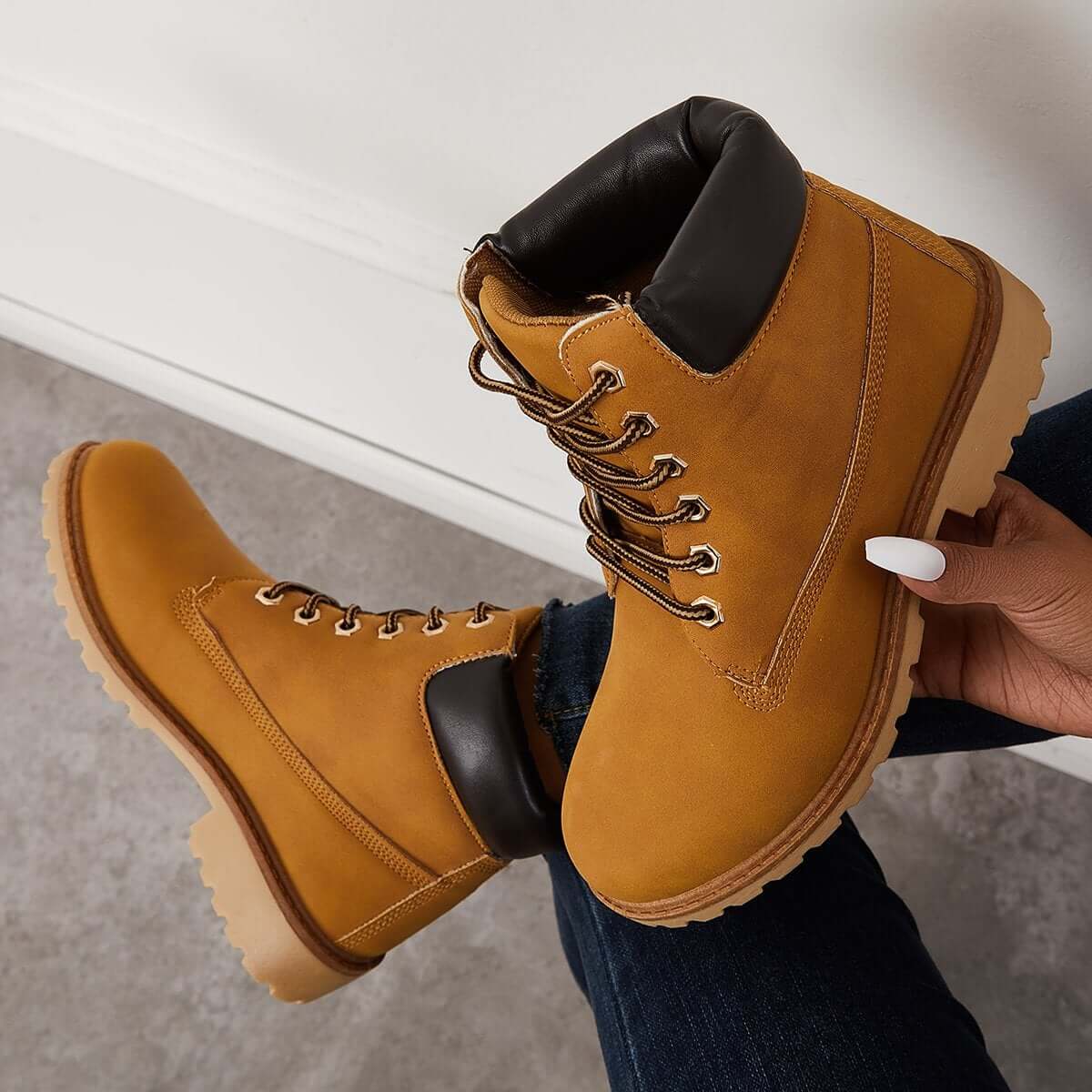 Classic Lace Up Ankle Work Boots Block Heel Hiking Booties